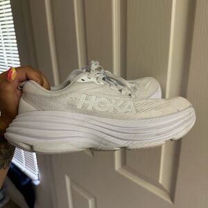 HOKA Bondi 8